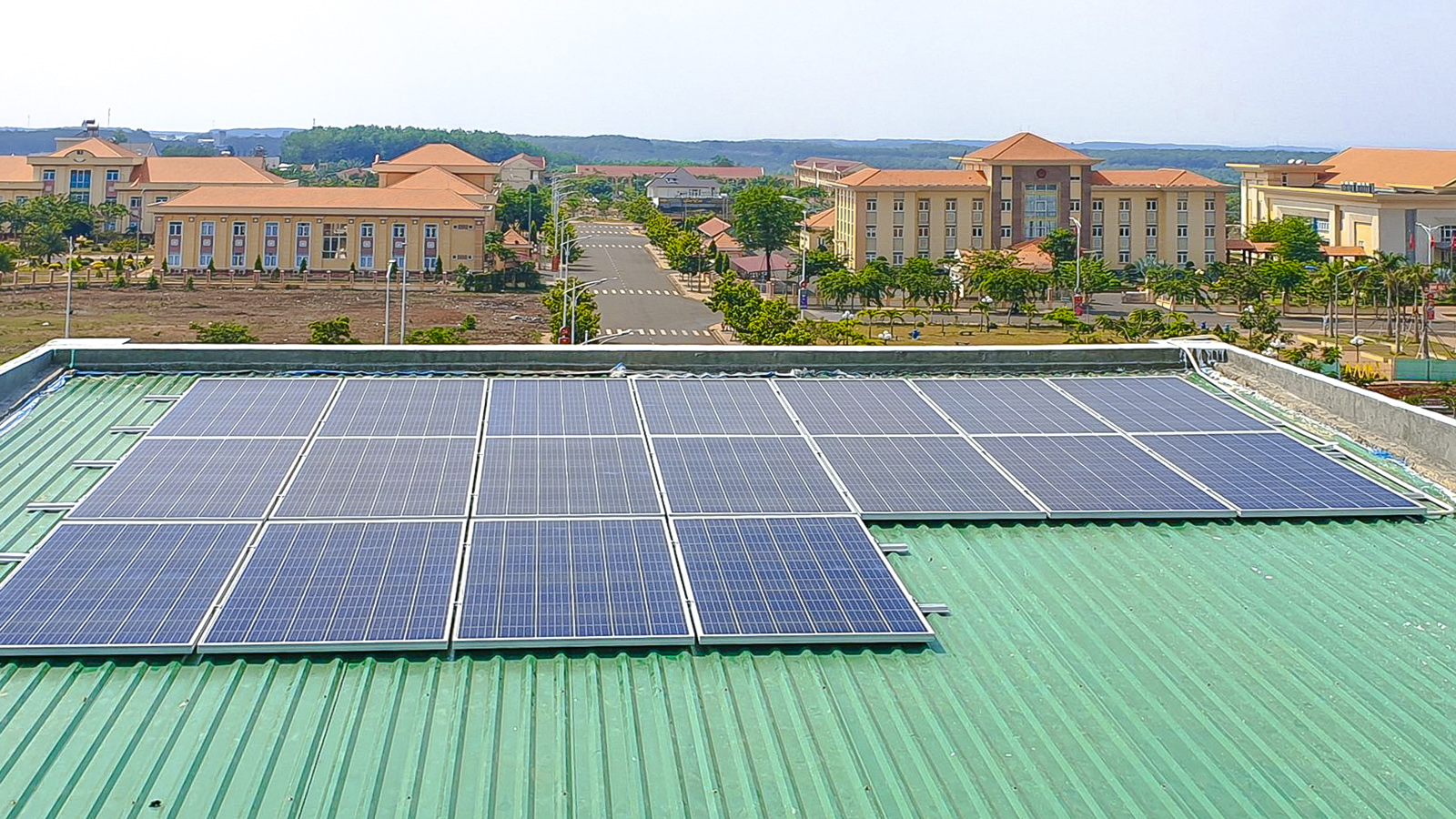 VES lắp đặt điện năng lượng mặt trời cho khách hàng Anh Long tại Bình Phước